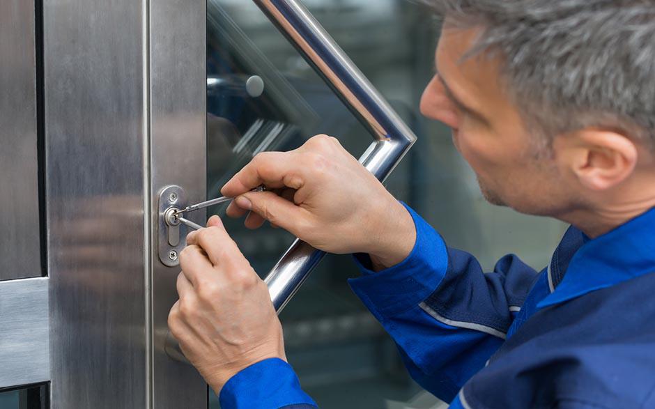 tarif serrurier remplacement serrure Ivry-sur-Seine